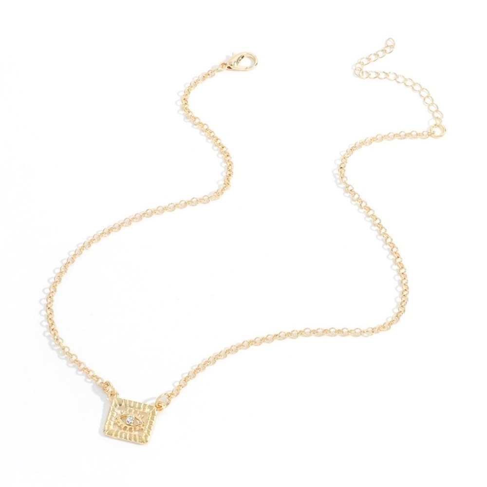 ๐ฅ Clearance ๐ฅ Gold Tone Nazar Charm Necklace - Picture 4 of 8